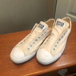 Converse All Star 1T158 Chuck Taylor Unisex Ivory Runners. Mens 9 Womens 11